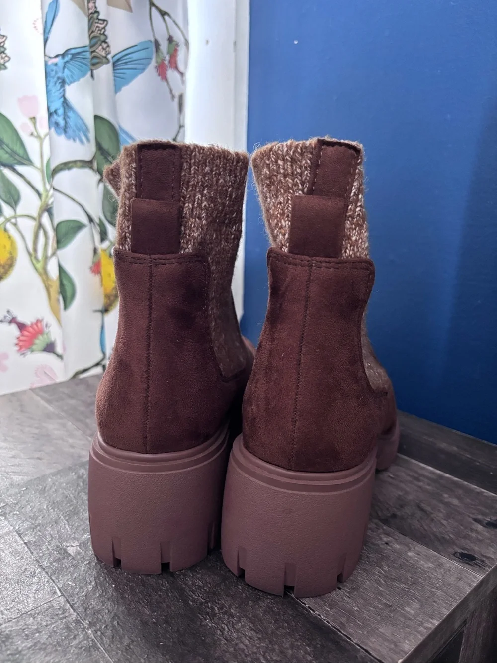 Women’s Chunky Chelsea Boot in Brown with Knit Collar